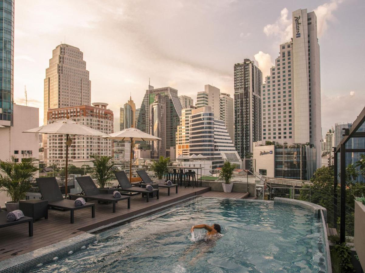 Tastoria Collection Sukhumvit Hotel Bangkok Eksteriør billede The swimming pool at the 13th floor